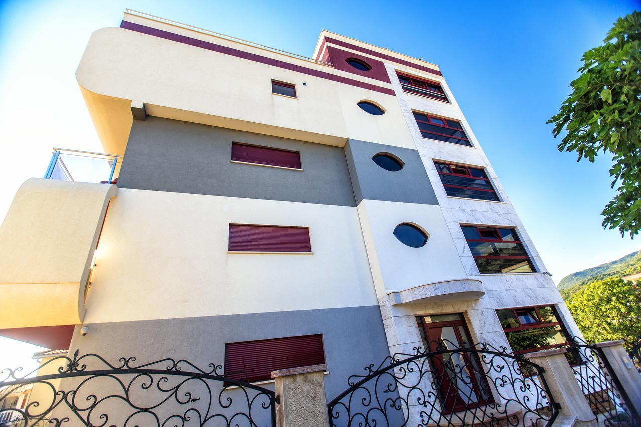 Compass Aparthotel Dobra Voda Εξωτερικό φωτογραφία