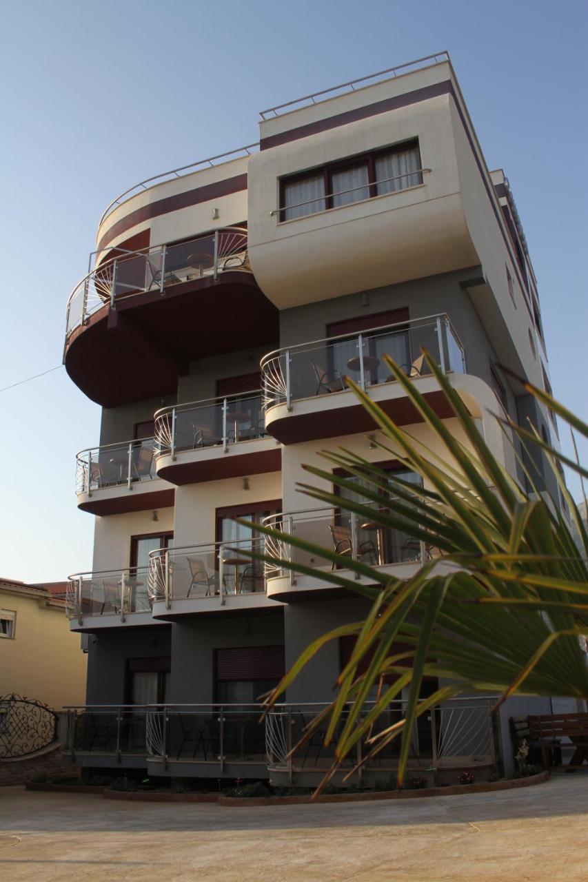 Compass Aparthotel Dobra Voda Εξωτερικό φωτογραφία