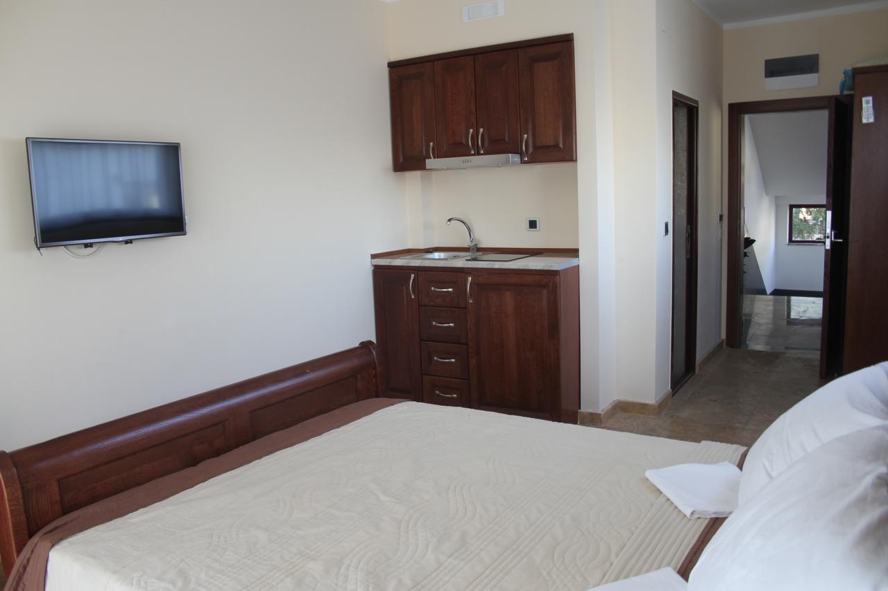 Compass Aparthotel Dobra Voda Εξωτερικό φωτογραφία